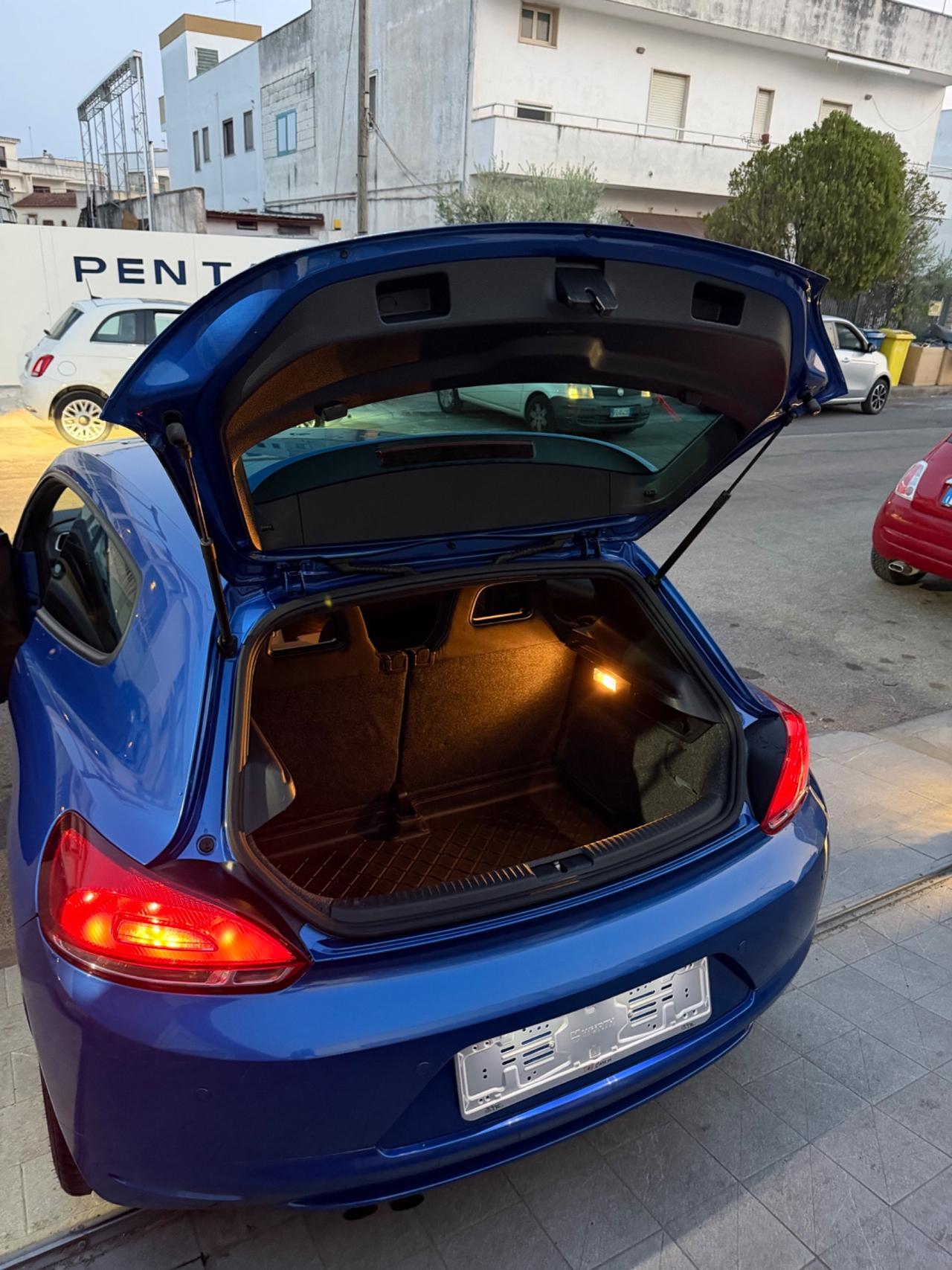 Volkswagen Scirocco 1.4 122 cv TSI-2012/LED/SENSORI/PELLE/NAVI
