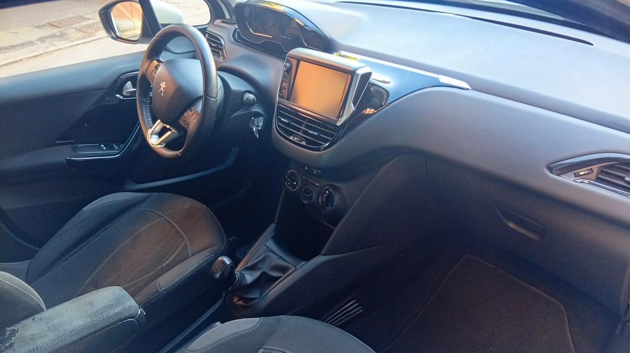 Peugeot 208 1.4 VTi 95 CV 5p. GPL Distribuzione Nuova