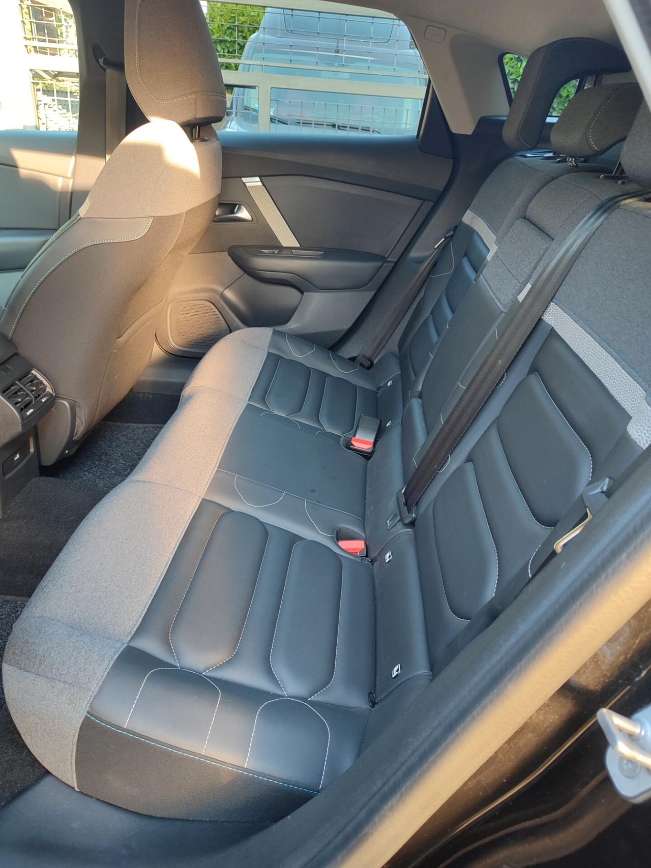 CITROEN C4 DEL 2023 EURO6D 1.5DIESEL AUTOMATICA FULL OPT.