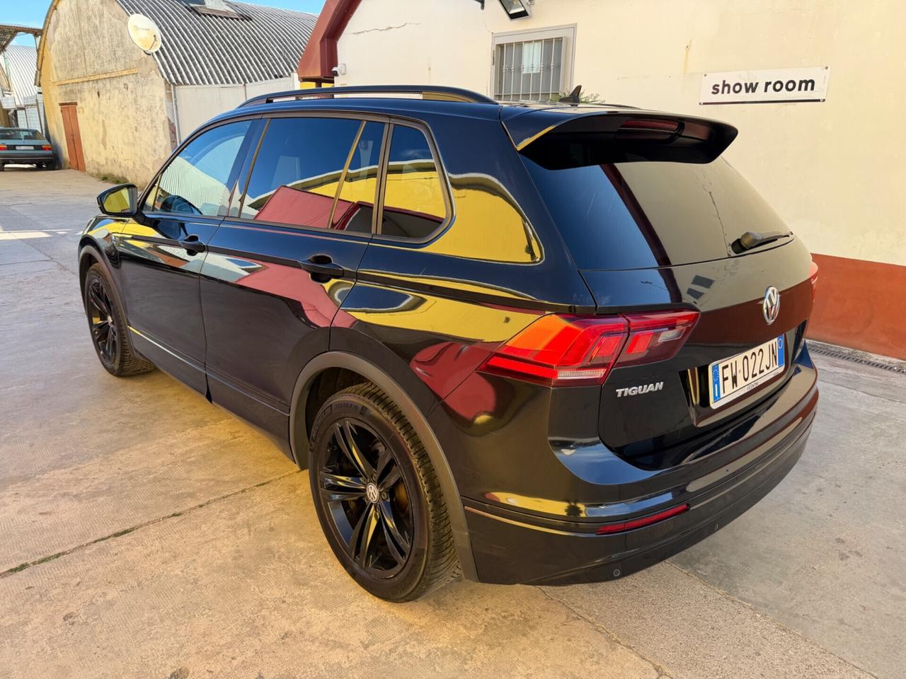 Volkswagen Tiguan 1.6 TDI R-Line - 2019