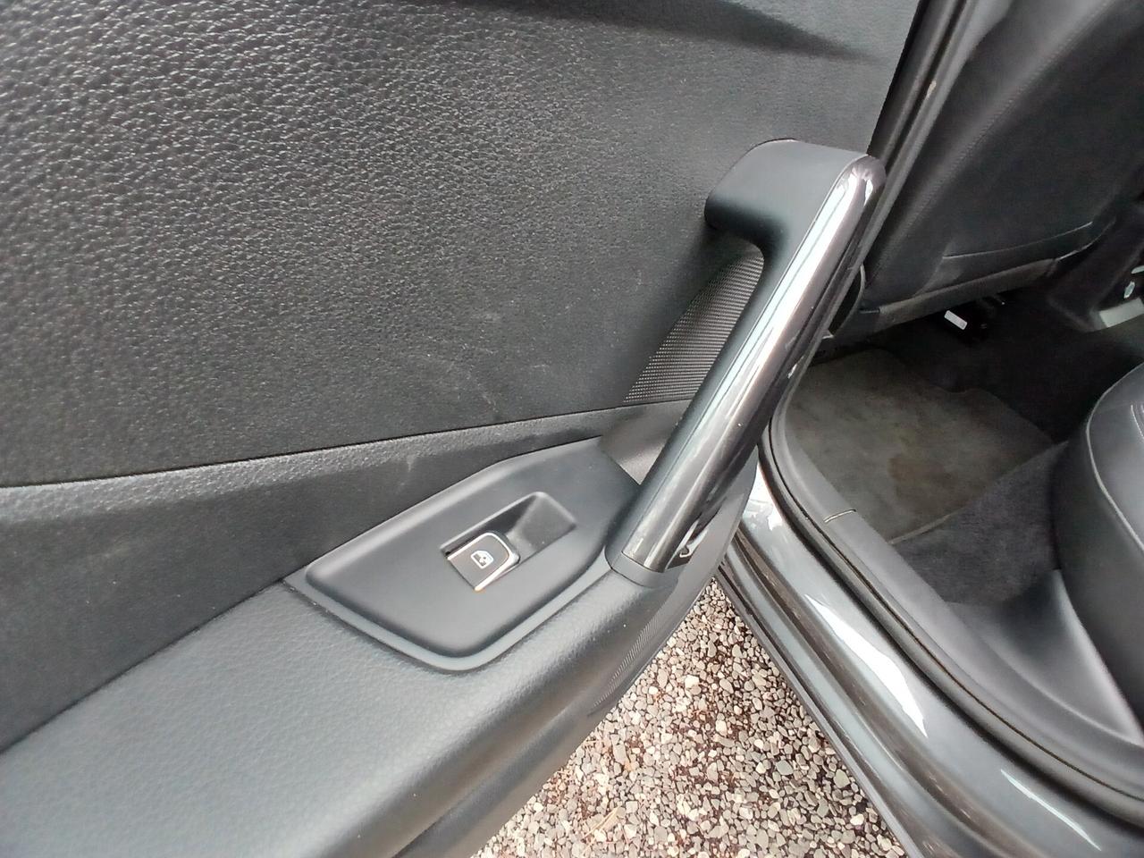 Audi Q2 35 TDI quattro S tronic line Edition