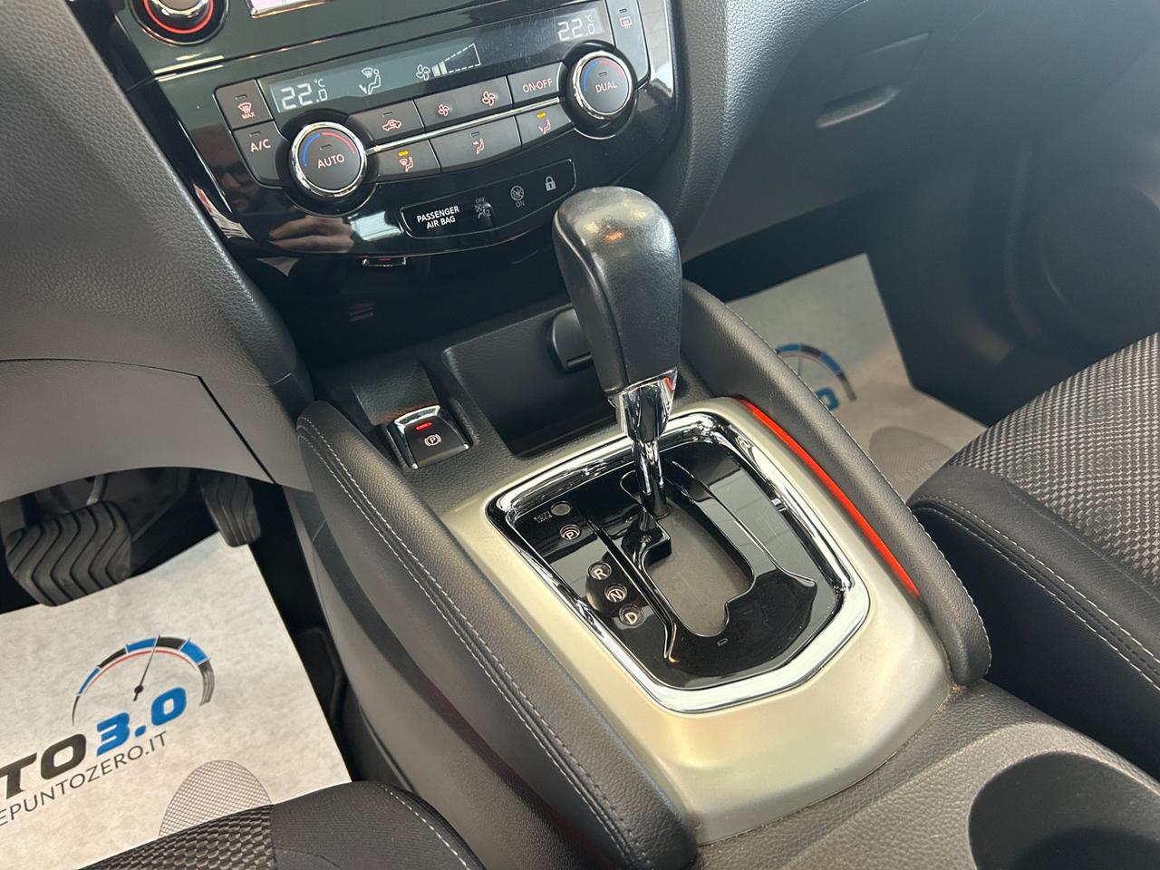 Nissan Qashqai 1.6 dCi 2WD N-Connecta Xtronic Neopatentati