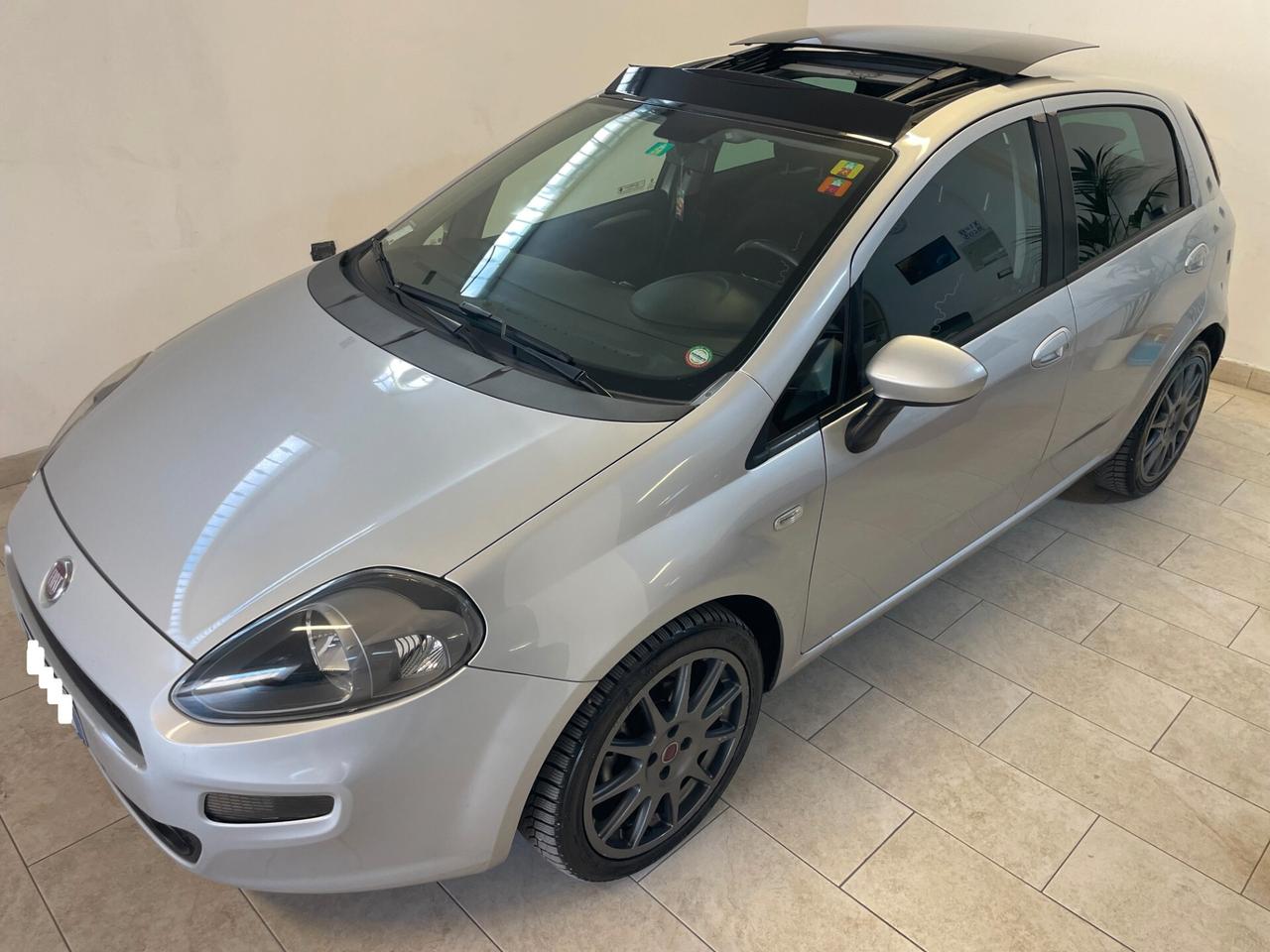 Fiat Punto 1.3 85 CV MJT Lounge TETTO APRIBILE Neopatentati