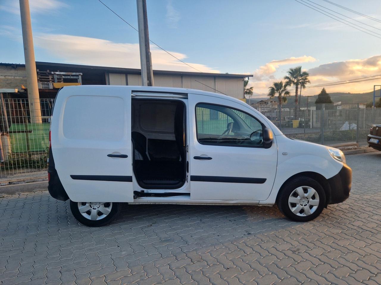 RENAULT KANGOO 2018 1.5DCI 110CV