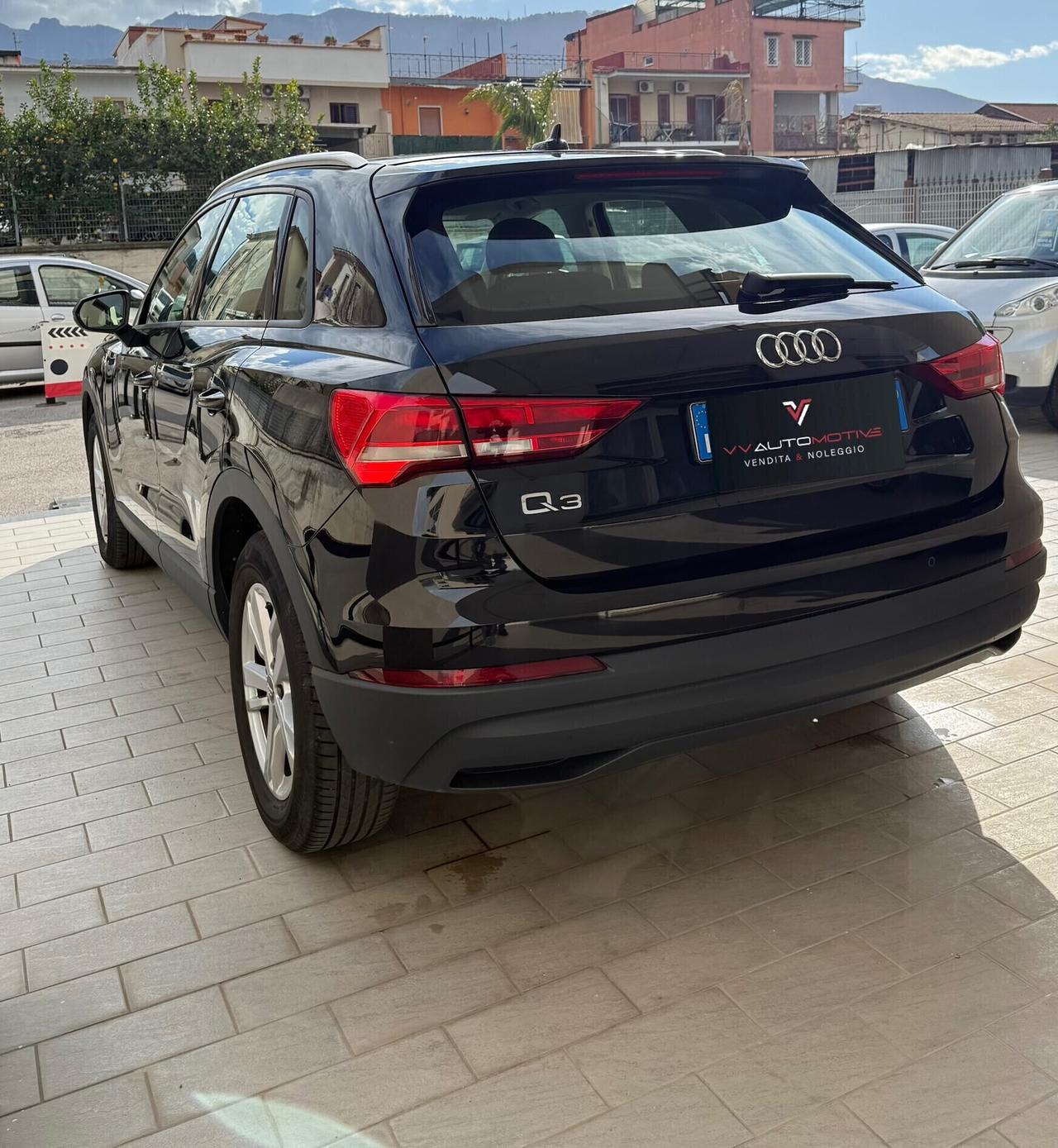 Audi Q3 35 TDI S tronic Business Advanced