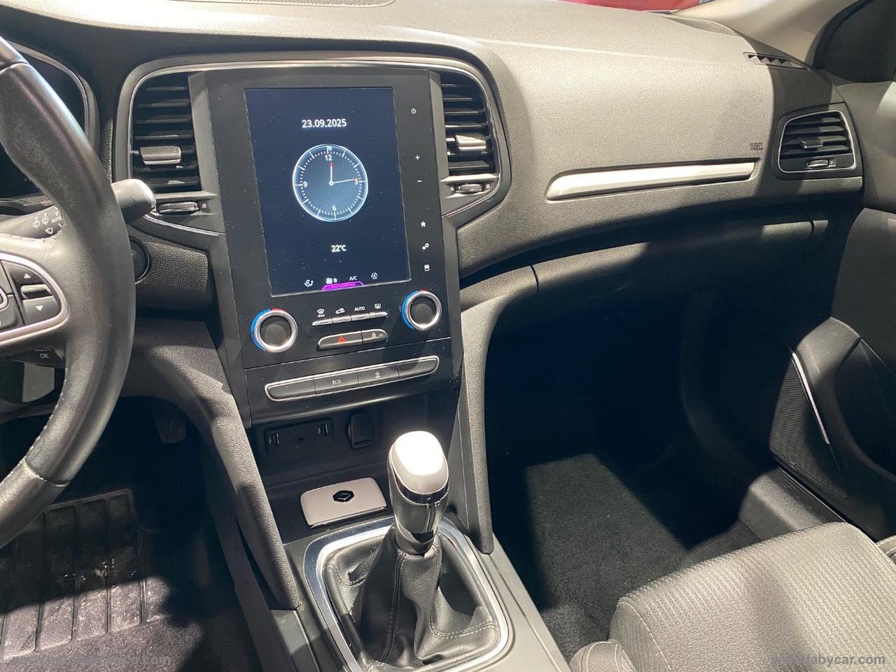 RENAULT Mégane Sporter Blue dCi 115 CV Techno
