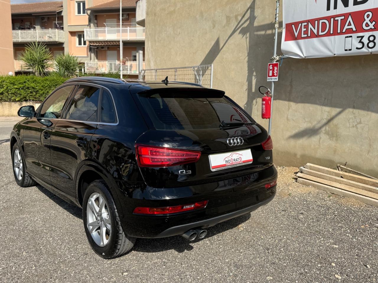 Audi Q3 2.0 TDI 150 CV Business