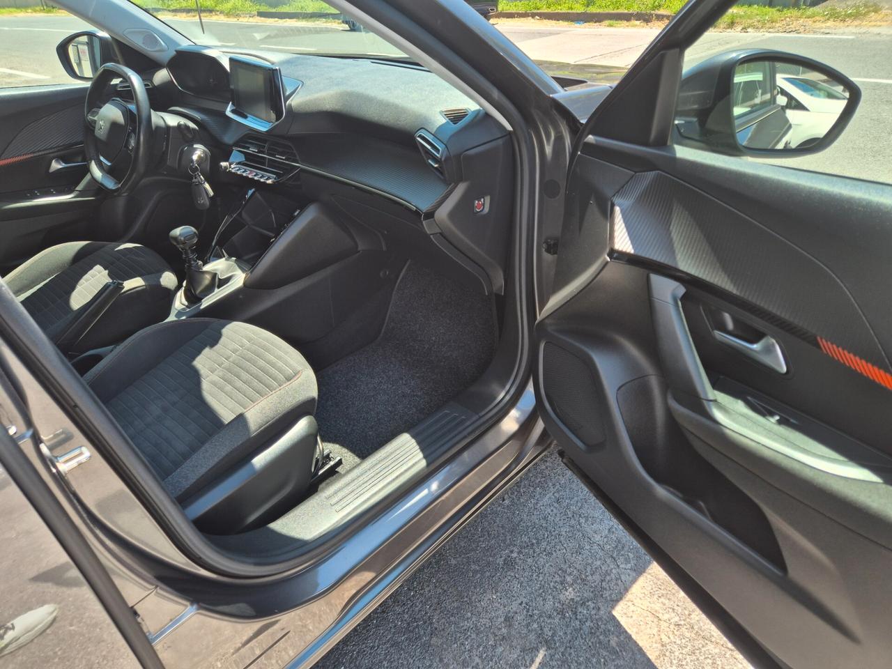 Peugeot 2008 PureTech Turbo 130 S&S Allure