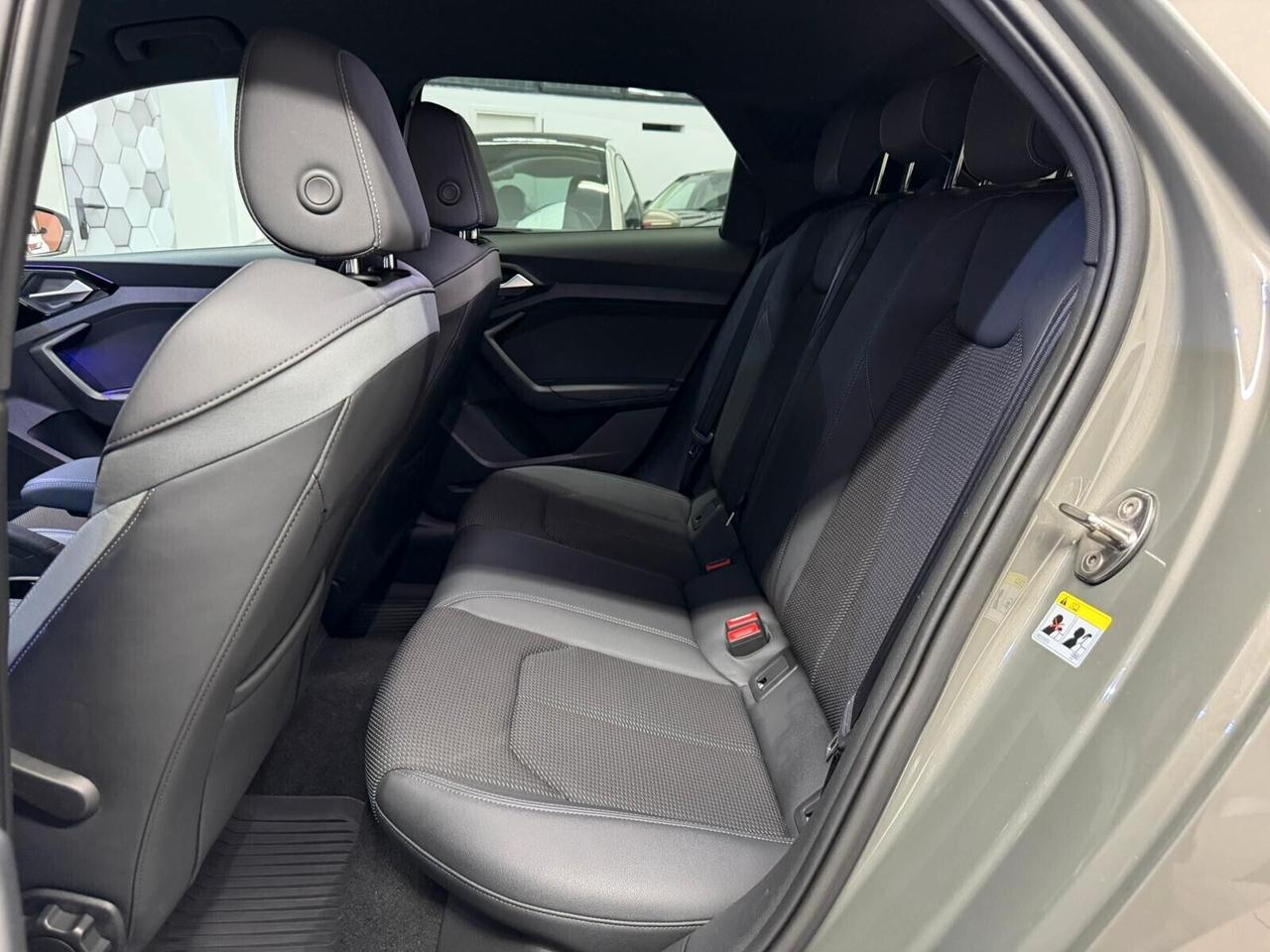 Audi A1 SPB 40 TFSI S tronic line edition