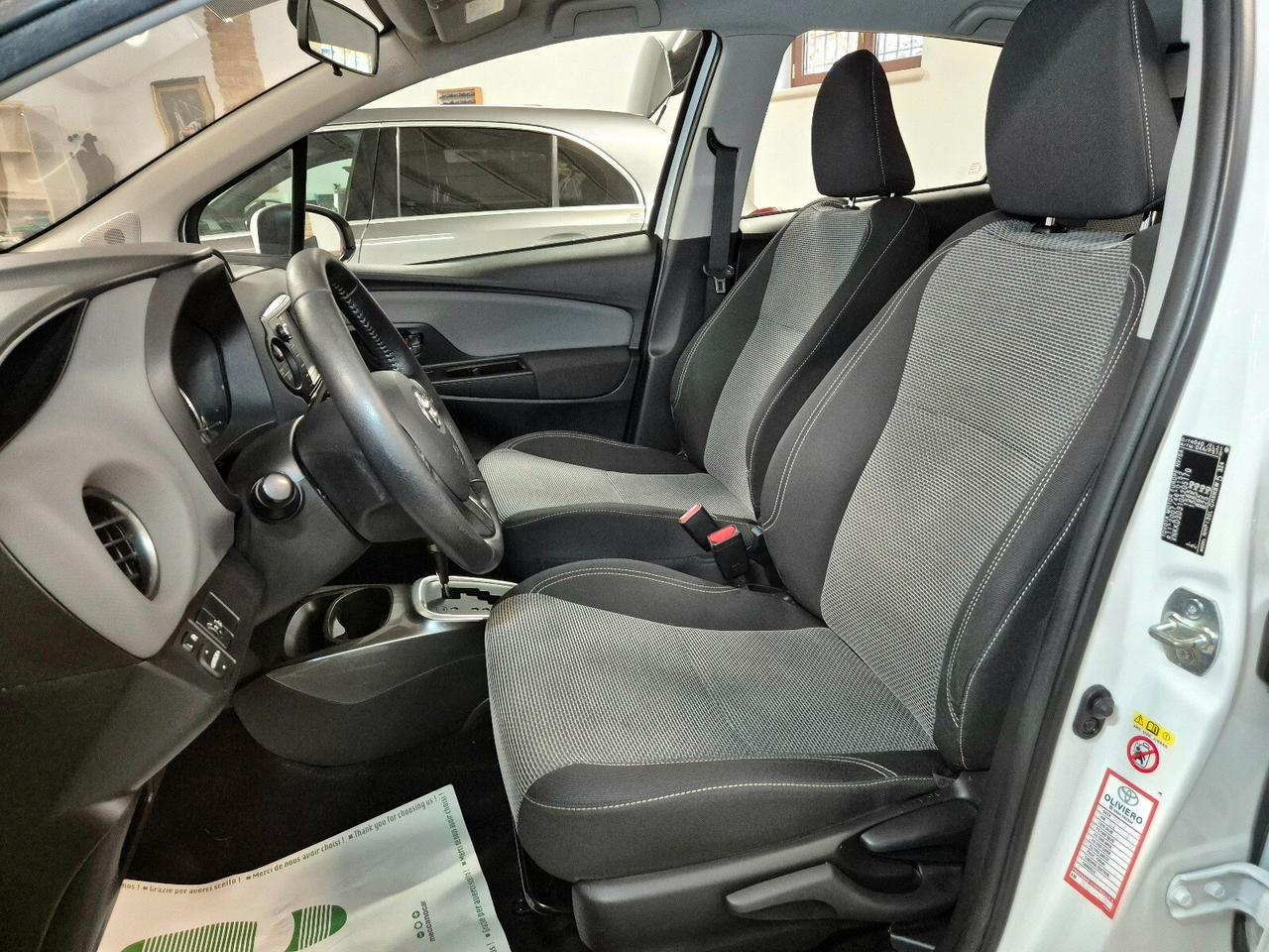 Toyota Yaris 1.5 Hybrid 5 porte Active