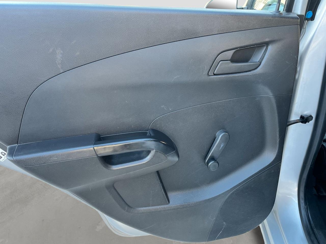 Chevrolet Aveo 1.2 GPL - TOUCHSCREEN