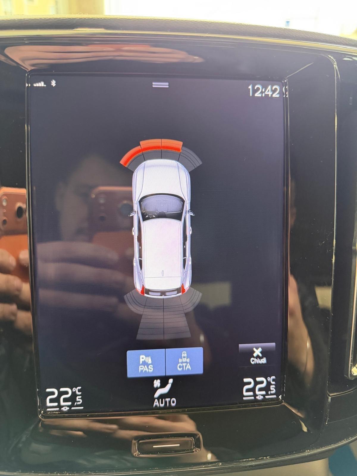 Volvo XC40 D4 AWD Geartronic R-design