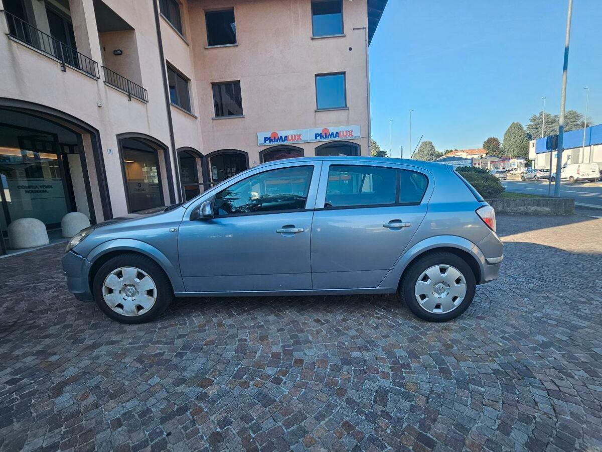 Opel Astra 1.6 twinport Enjoy 5p