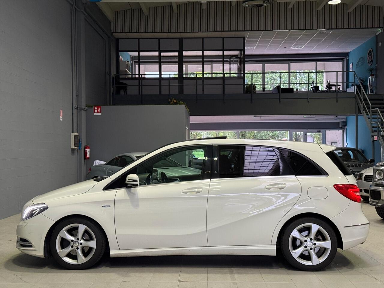 Mercedes-benz B 180 B 180 CDI BlueEFFICIENCY Premium neopatentati