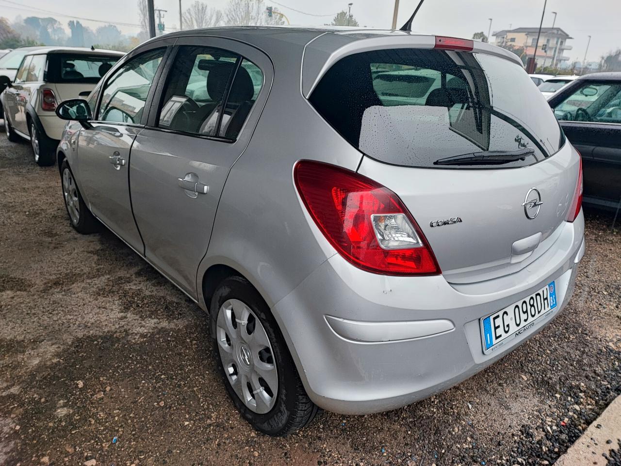 Opel Corsa 1.2 5 porte Edition