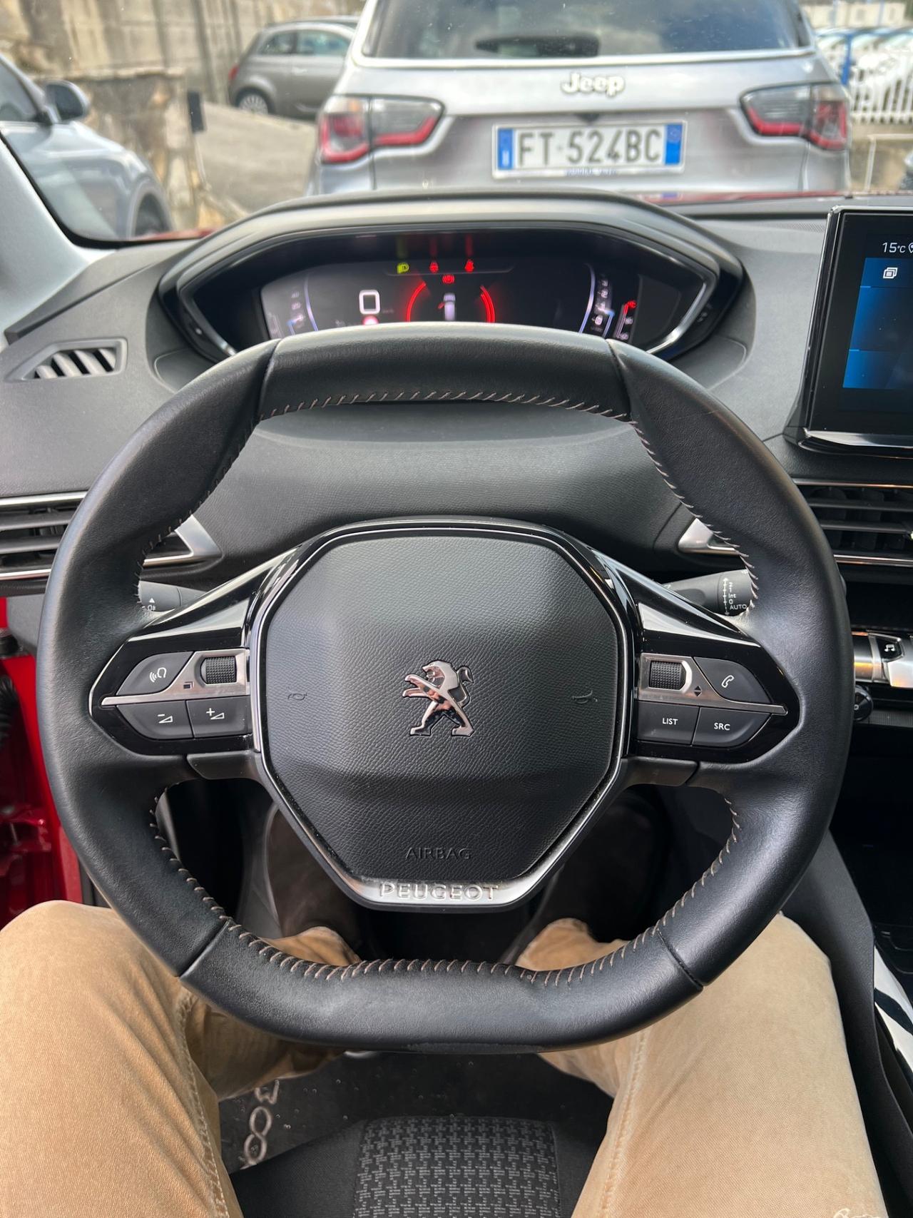 Peugeot 3008 1.5 HDI 130cv 2021