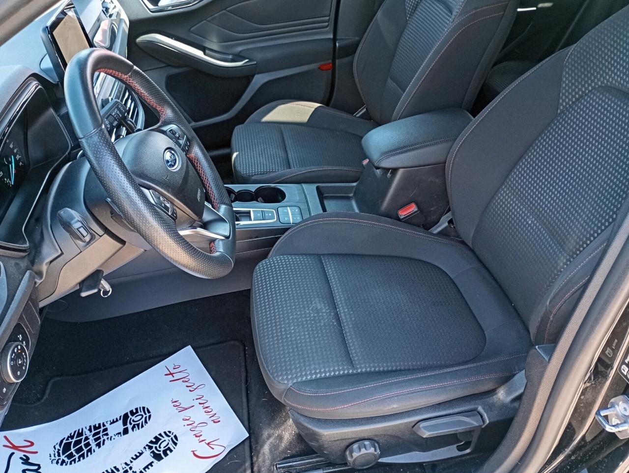 Ford Focus 5P 1.0 EcoBoost 125CV ST Line Aut.
