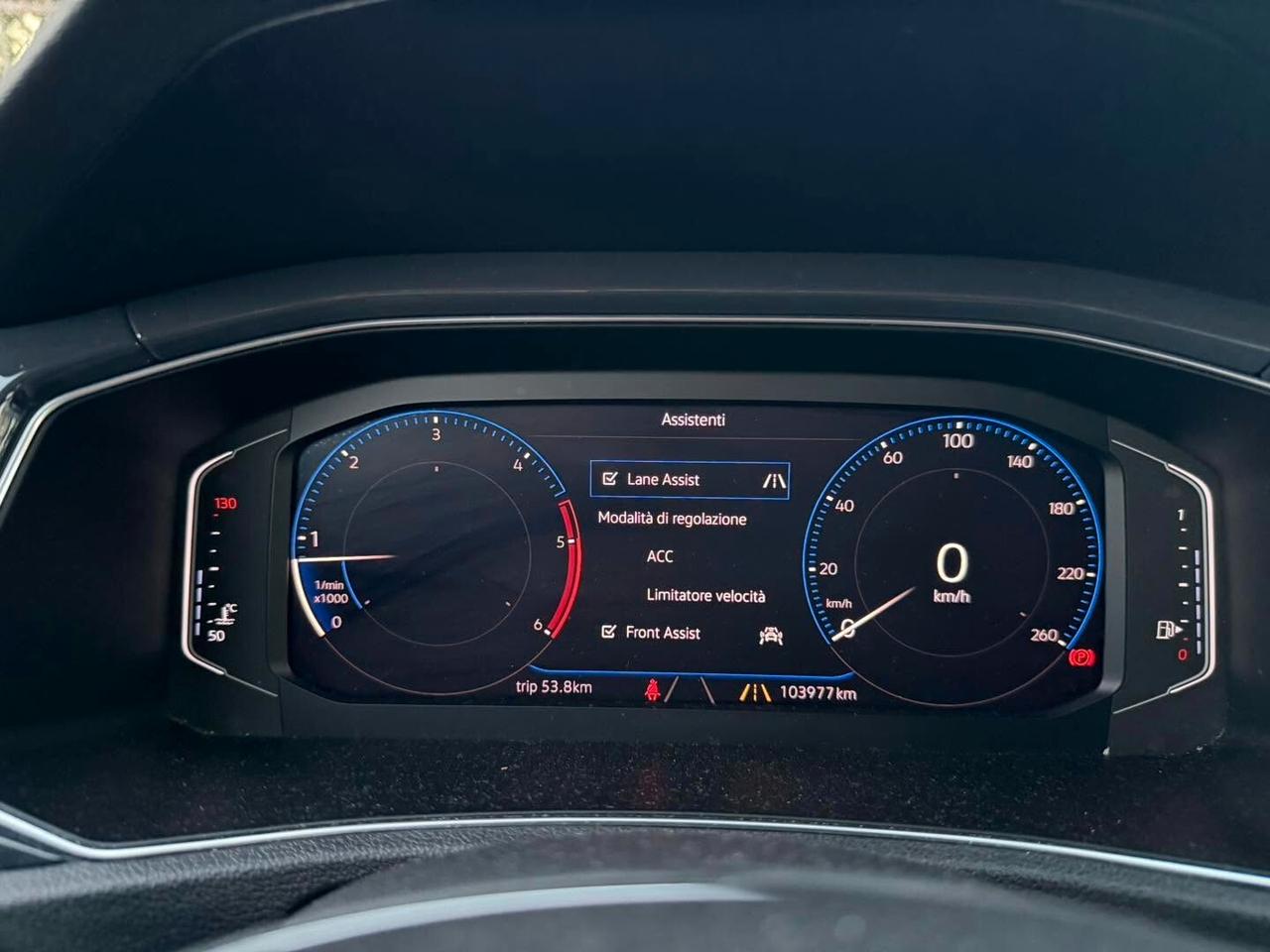 Volkswagen T-Roc 1.6 TDI 116CV 6M FULL OPTIONAL