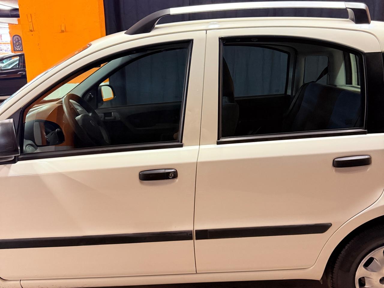 BELLISSIMA FIAT PANDA CON SOLI 71.817 KM