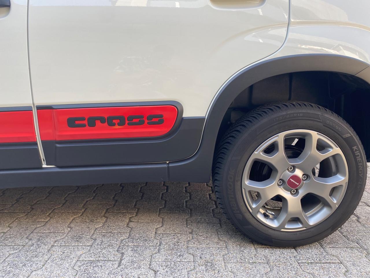 Fiat Panda 0.9 TwinAir Turbo Natural Power City Cross