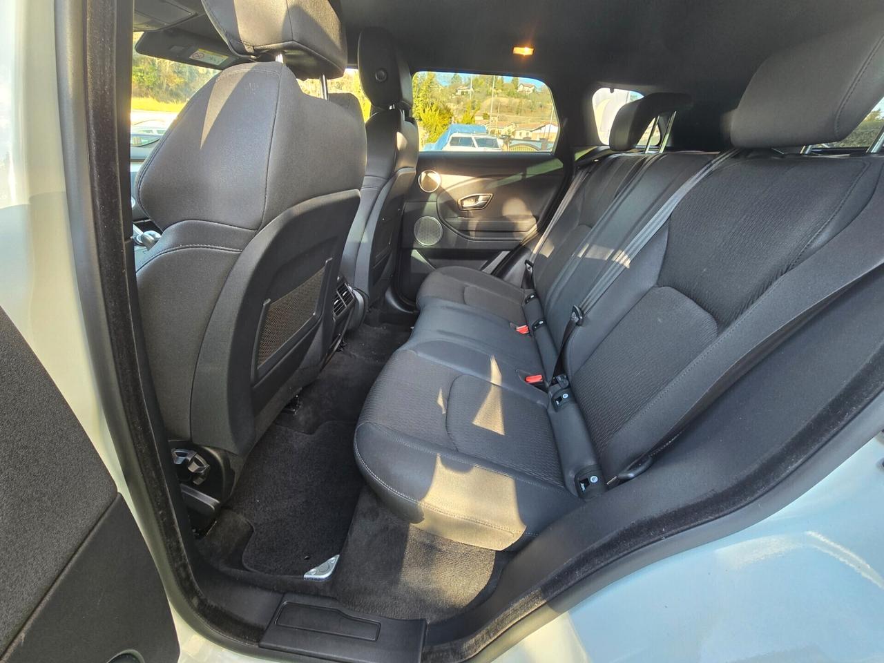 Range Rover Evoque R-Dynamic perfetta