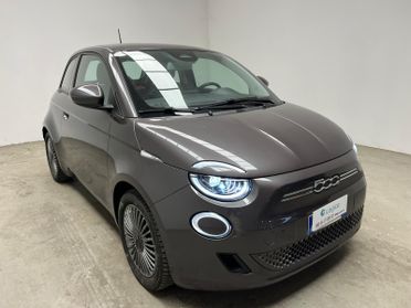 FIAT 500e - 500e 42 kWh Icon +