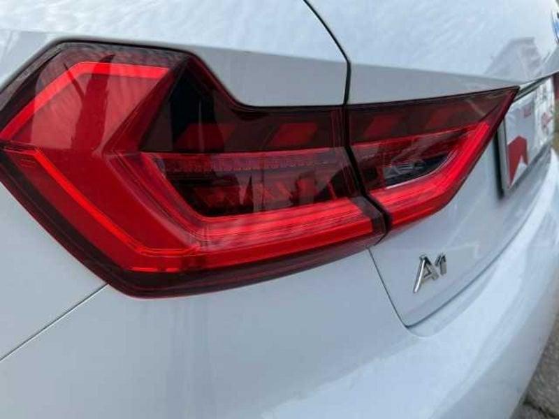 Audi A1 II 2019 Citycarver 30 1.0 tfsi Admired 110cv