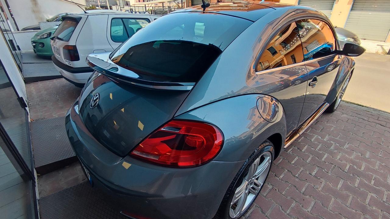 Volkswagen Maggiolino 2.0 TSI DSG Sport