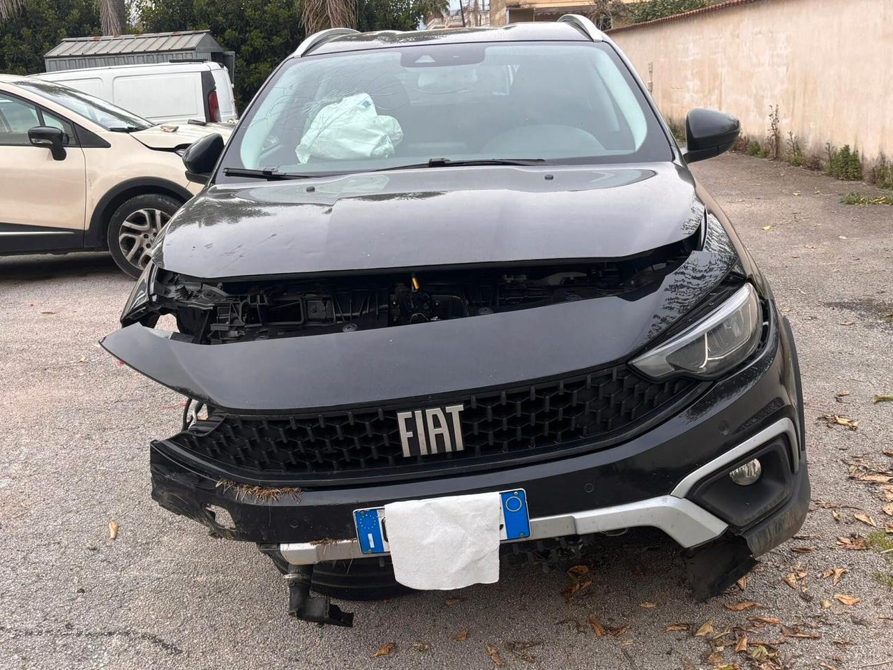 Fiat Tipo 1.6 Mjt Cross sinistrato - 2022