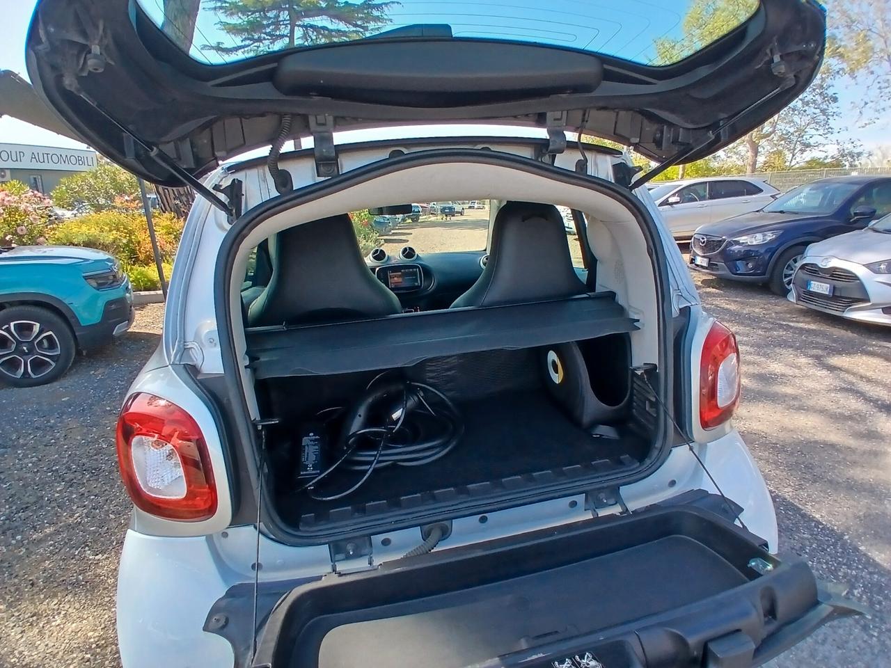 Smart fortwo EQ Youngster
