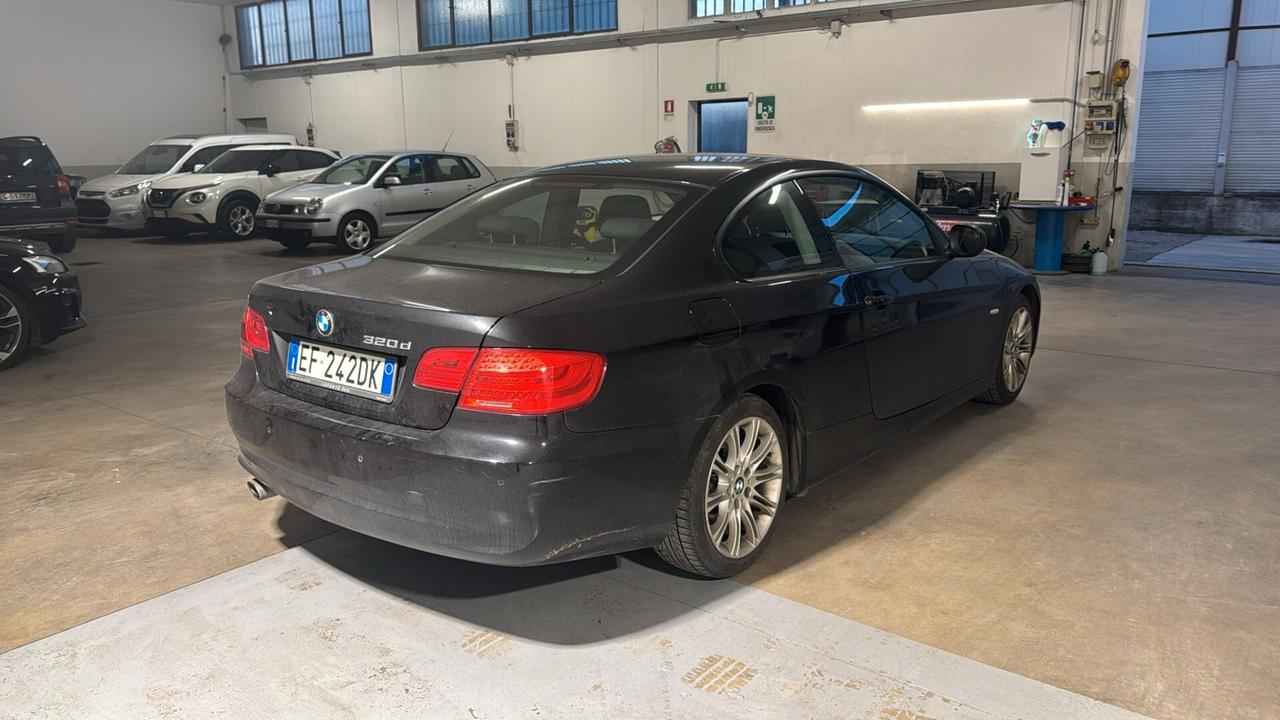Bmw 320 320d cat Coupé Futura