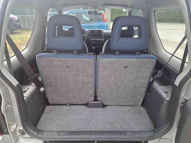 SUZUKI Jimny 1.3i 16V cat 4WD JLX Special