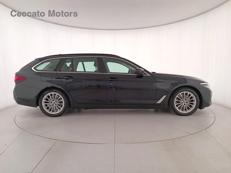 BMW Serie 5 Touring 520 d Mild Hybrid 48V Business Steptronic