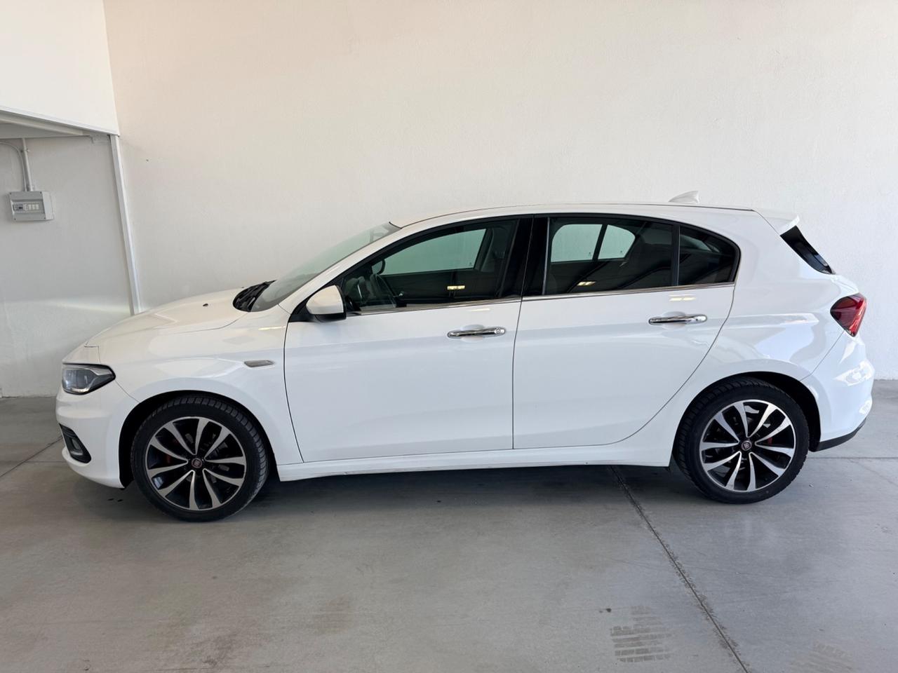 Fiat Tipo 1.6 Mjt 120 cv 5 porte berlina Lounge