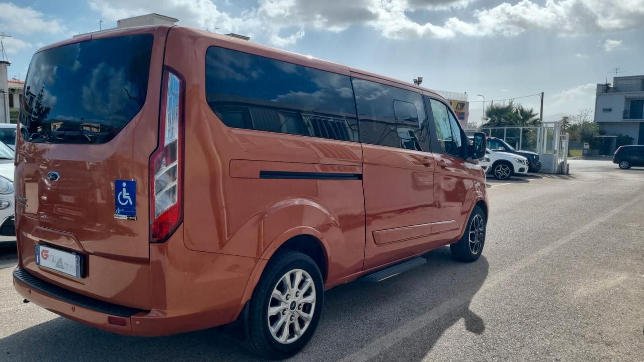 Ford Tourneo Custom 320 2.0 TDCi 130CV PC Titanium