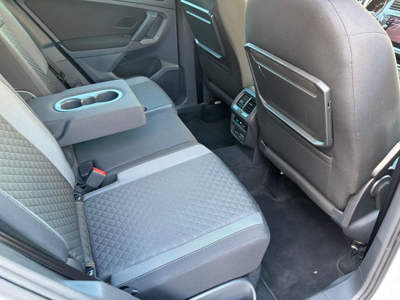 Volkswagen Tiguan 1.6 TDI SCR Sport BlueMotion Technology