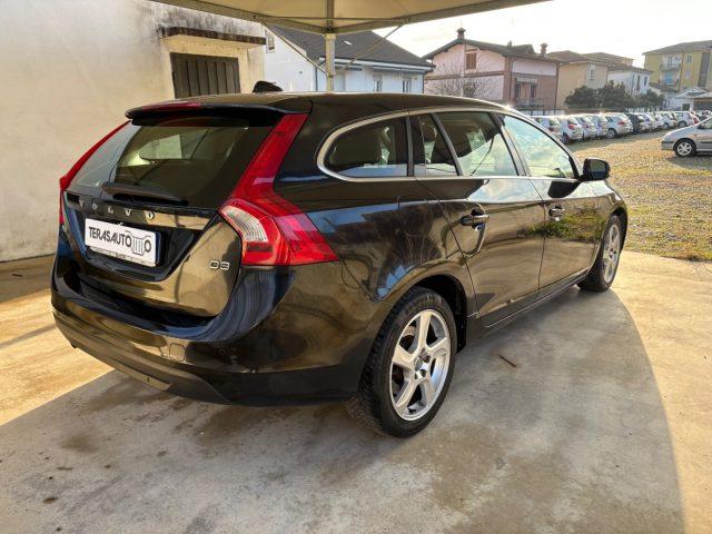 VOLVO V60 D3 Kinetic PRONTA CONSEGNA OK DISTRIBUZIONE