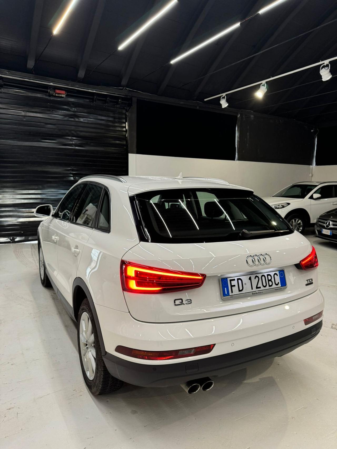 Audi Q3 quattro S tronic Sport