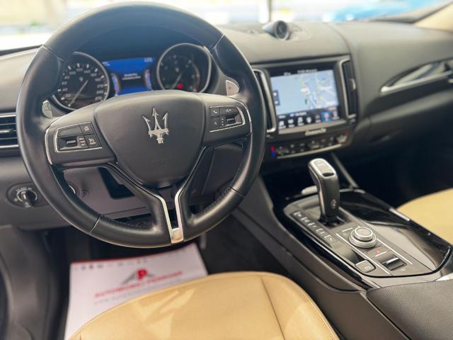 MASERATI Levante V6 Diesel 250cv AWD Granlusso (Tetto/APP/Retro)
