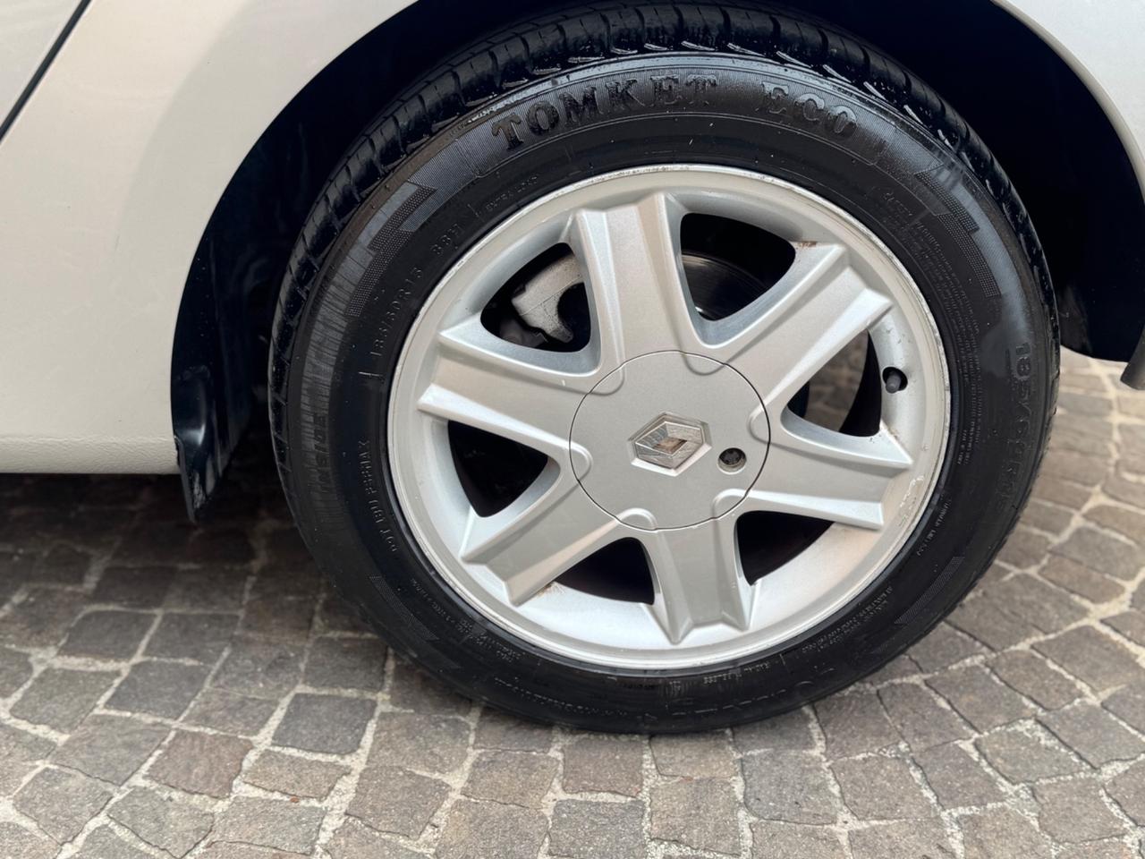 Renault Modus Grand 1.5 dCi 105CV Dynamique