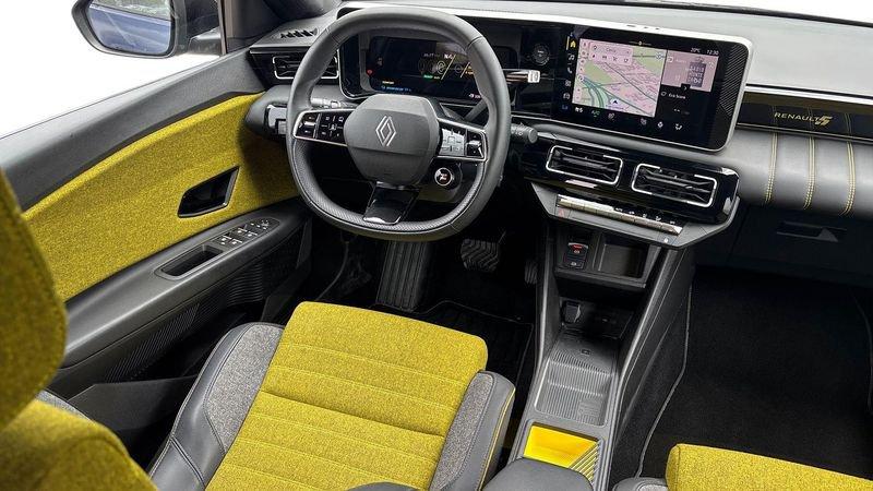 Renault 5 E-Tech Electric RENAULT iconic cinq 150 cv comfort range