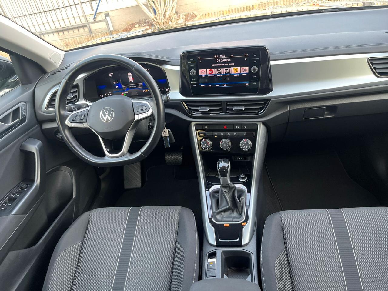 Volkswagen T-Roc 1.5 TSI ACT DSG R-Line