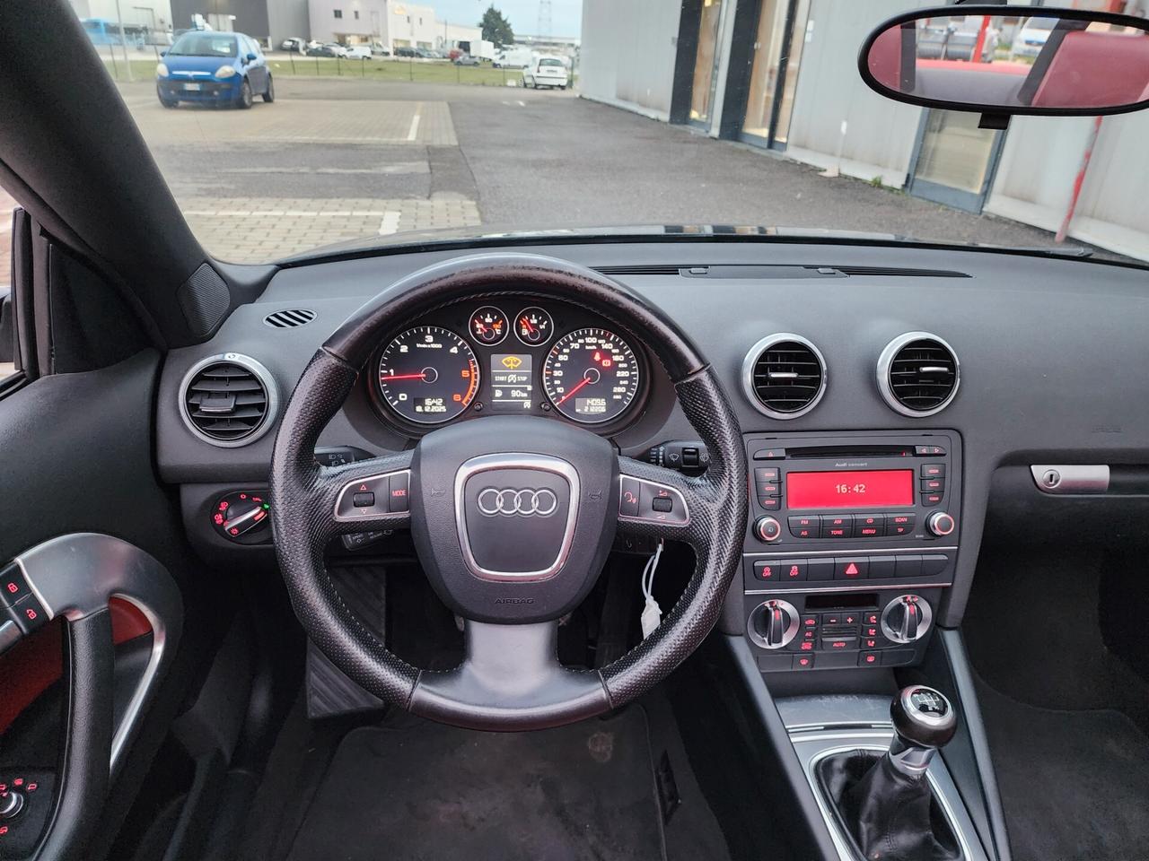 Audi A3 Cabrio 1.6 TDI 105 CV CR Ambition