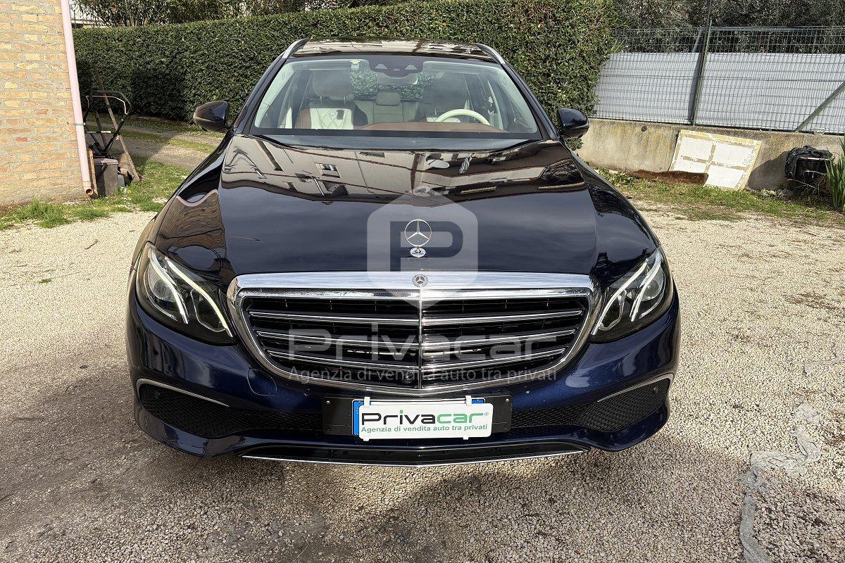 MERCEDES E 220 d S.W. Auto Premium Plus
