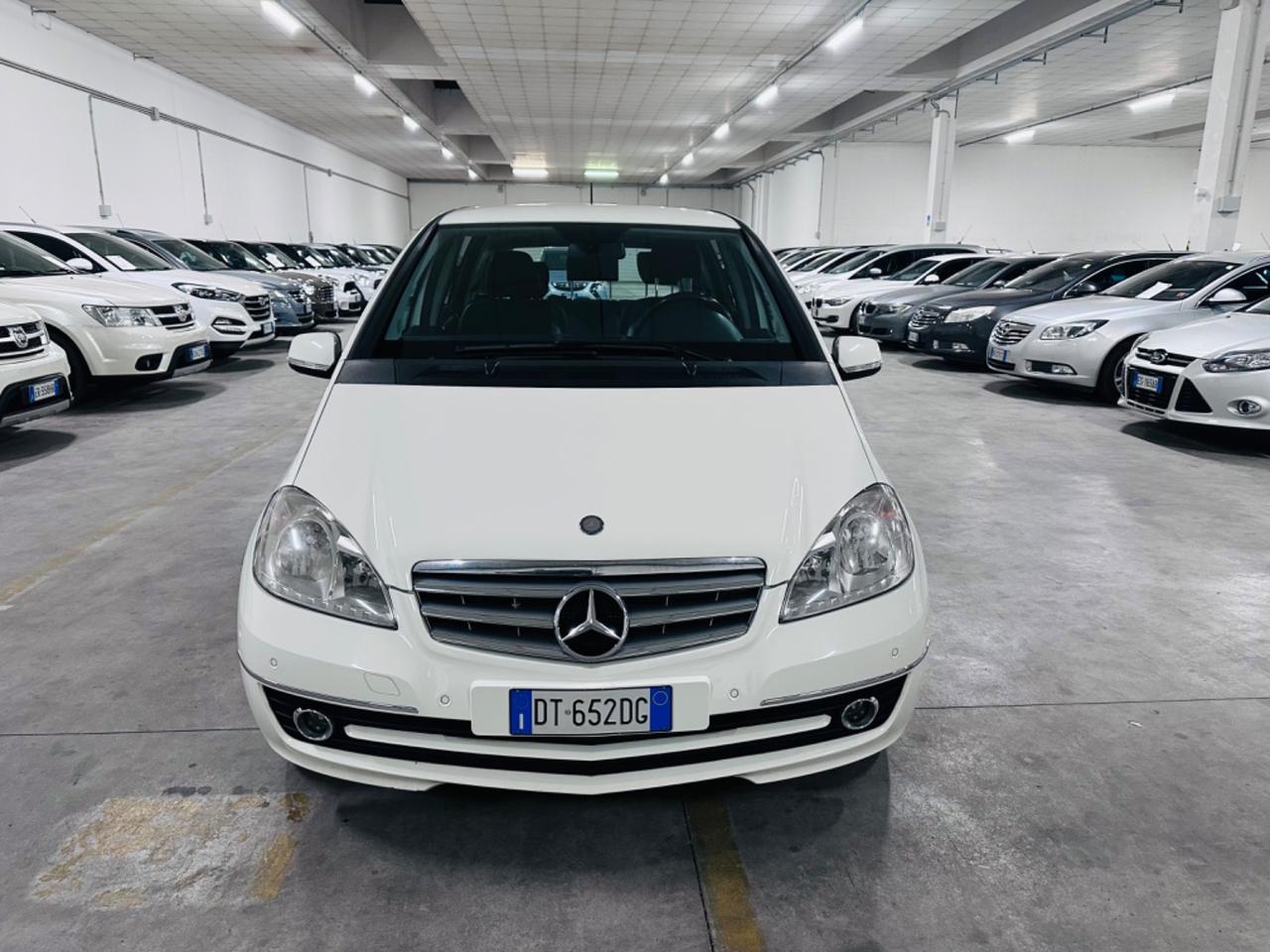 Mercedes-benz A 150 BlueEFFICIENCY Elegance