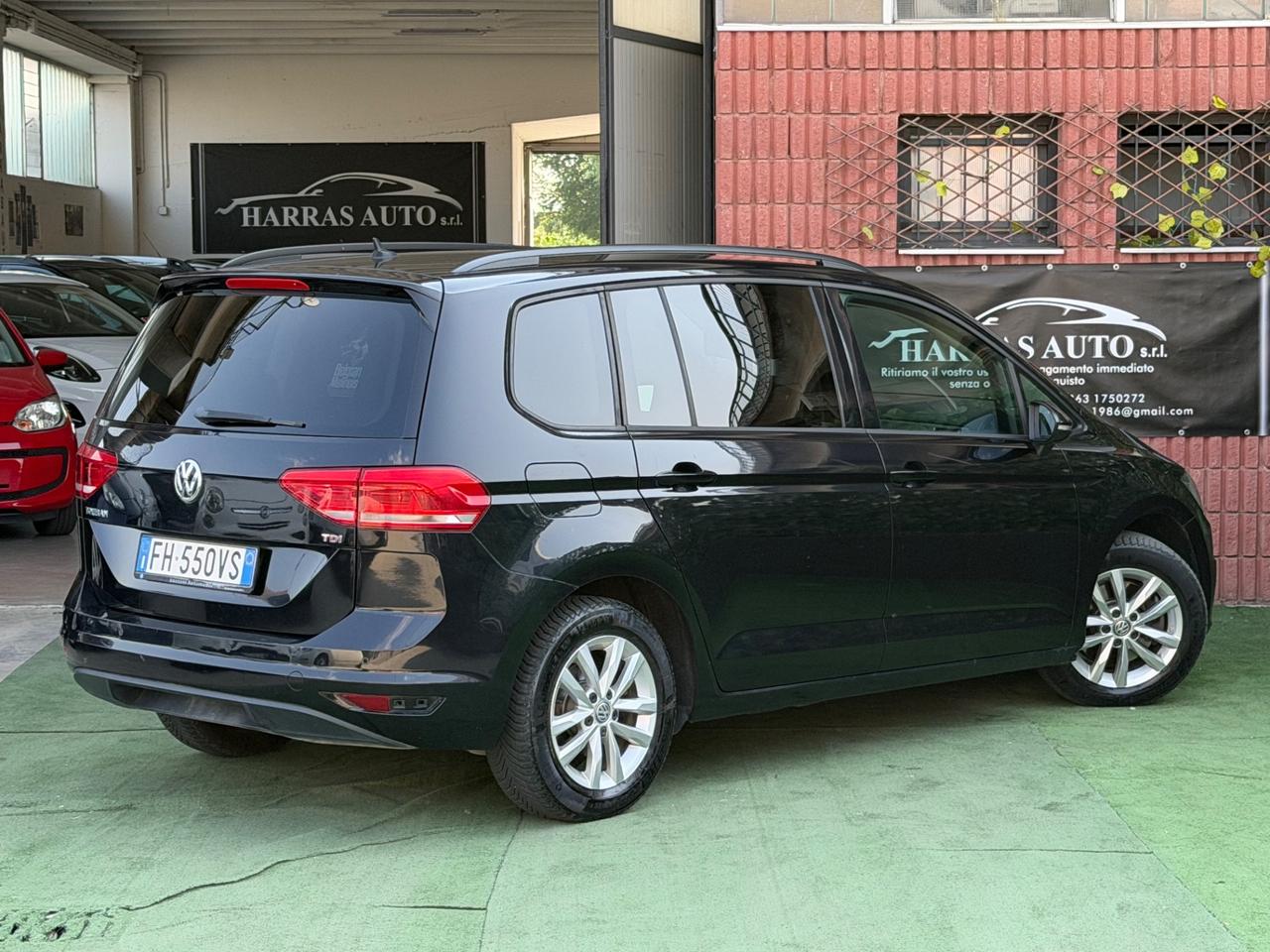 Volkswagen Touran 2.0 TDI 150 CV SCR DSG Business BlueMotion Technology