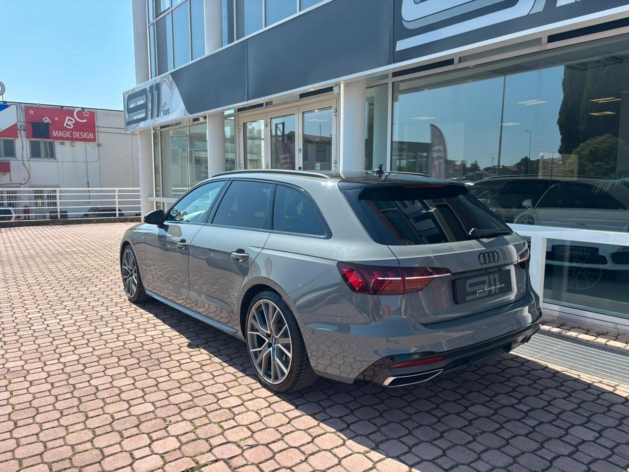 Audi A4 Avant 40 TDI quattro S tronic line edition