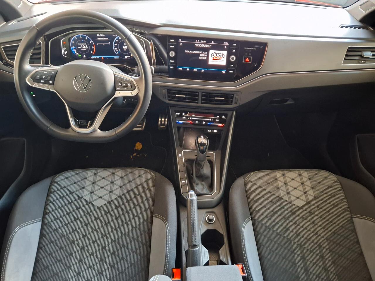 VOLKSWAGEN TAIGO R-LINE FULL!!! PARI AL NUOVO!!!