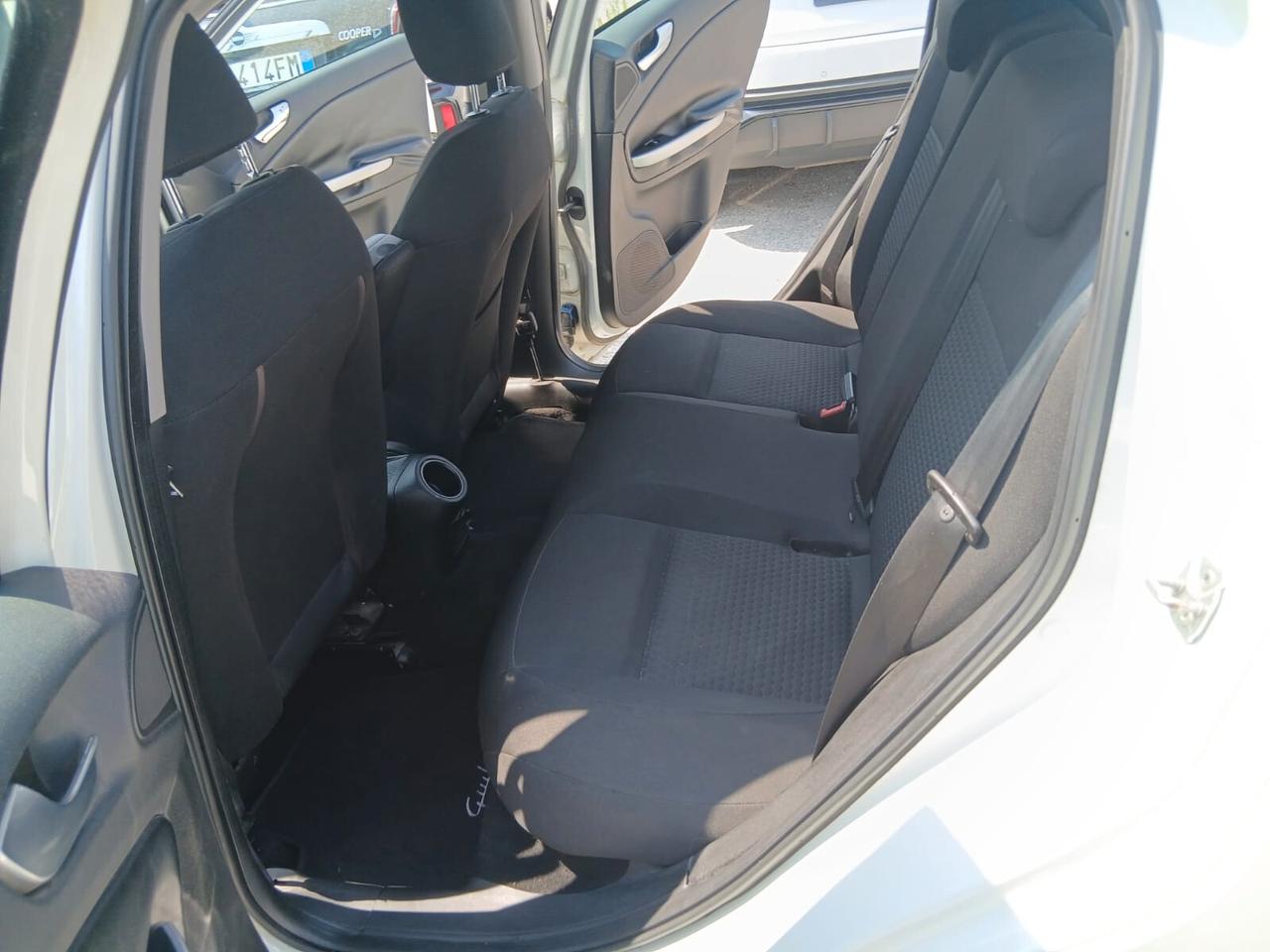 Alfa Romeo Giulietta 1.6 JTDm-2 105 CV