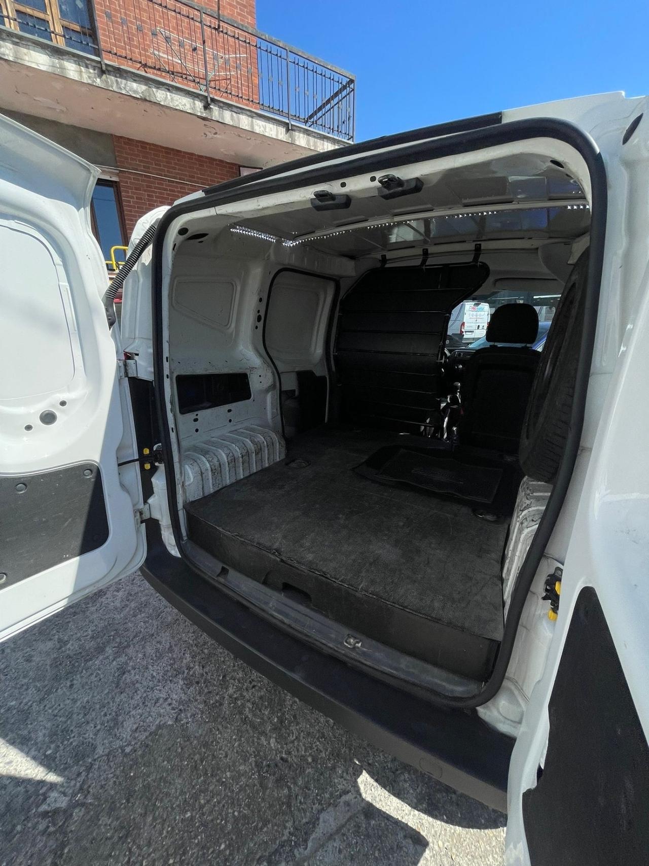 Fiat Fiorino 1.4 8V Furgone Natural Power SX